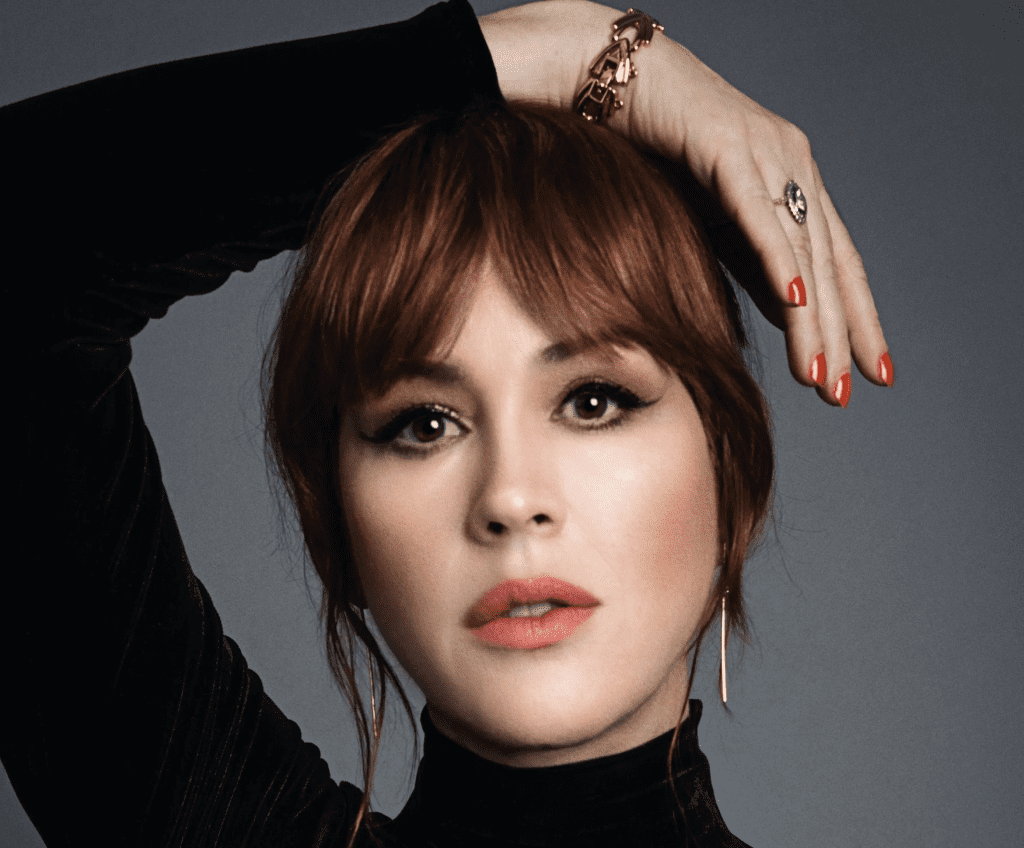 Molly Ringwald’s Biography: Exploring Her Life, Career, and Current Pursuits