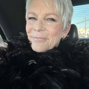 Jamie Lee Curtis Stuns Fans with Makeup-Free Selfie, Embracing Natural Beauty