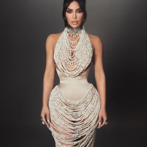 Kim Kardashian’s 2025 Met Gala Look Turns Heads — But One Detail Stole the Show