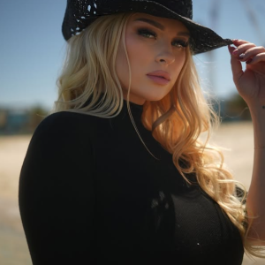 Chloe Michelle: How a Melbourne Beauty Turned Her Influence Into Global Impact